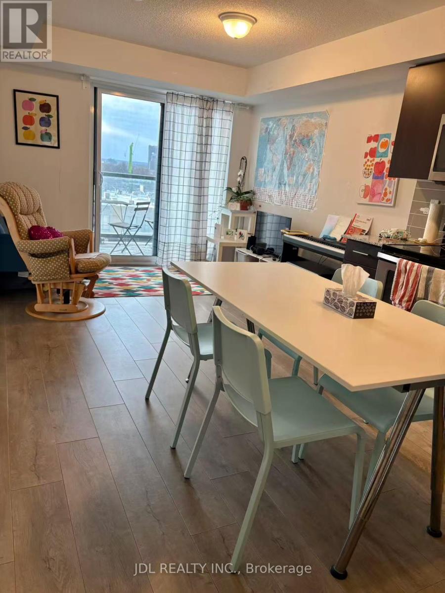 807 - 1420 Dupont Street, Toronto (Dovercourt-Wallace Emerson-Junction), Ontario  M6H 4J8 - Photo 8 - W12756238