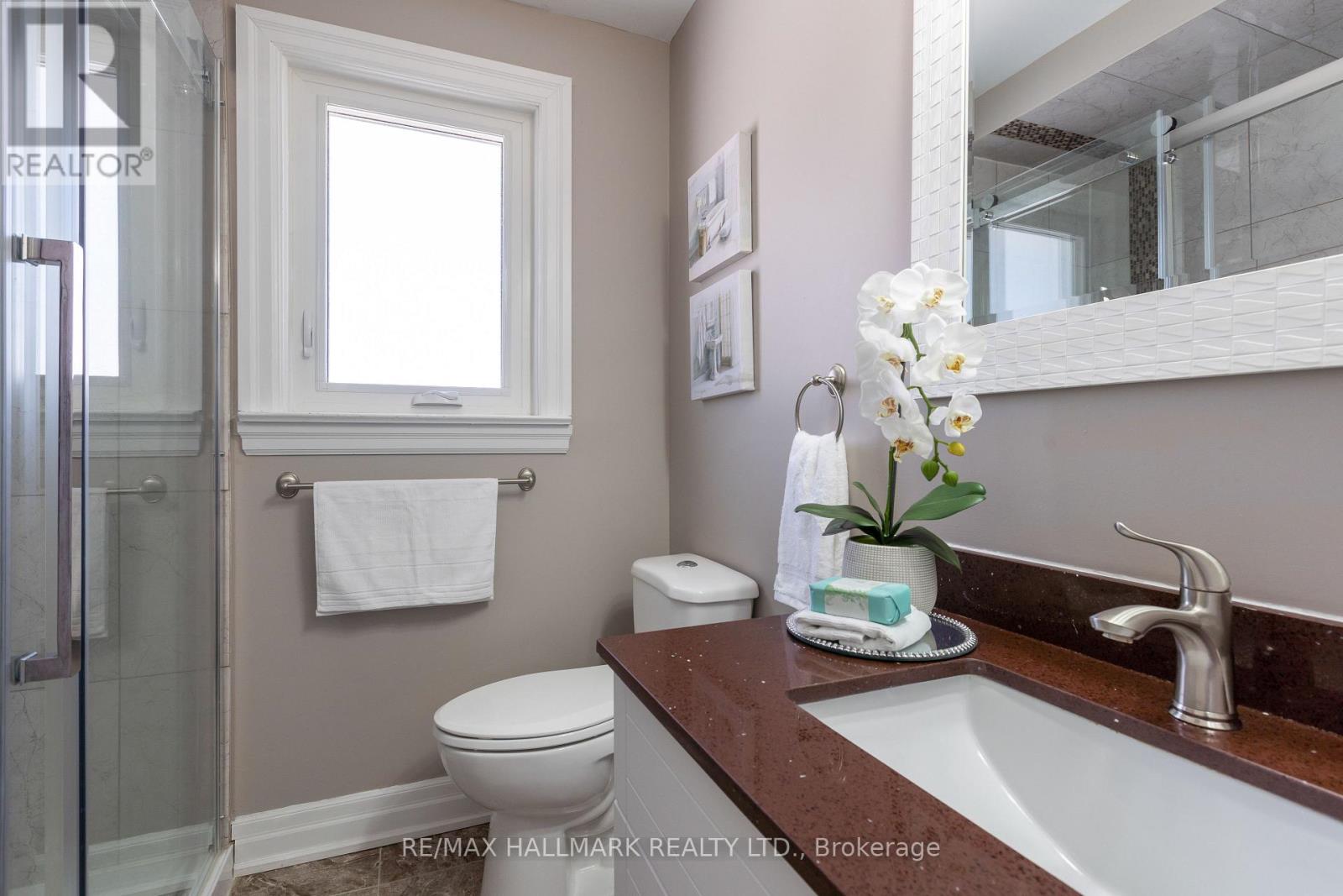 16 Marblehead Road, Toronto (Kingsview Village-The Westway), Ontario  M9R 3B6 - Photo 26 - W12756268