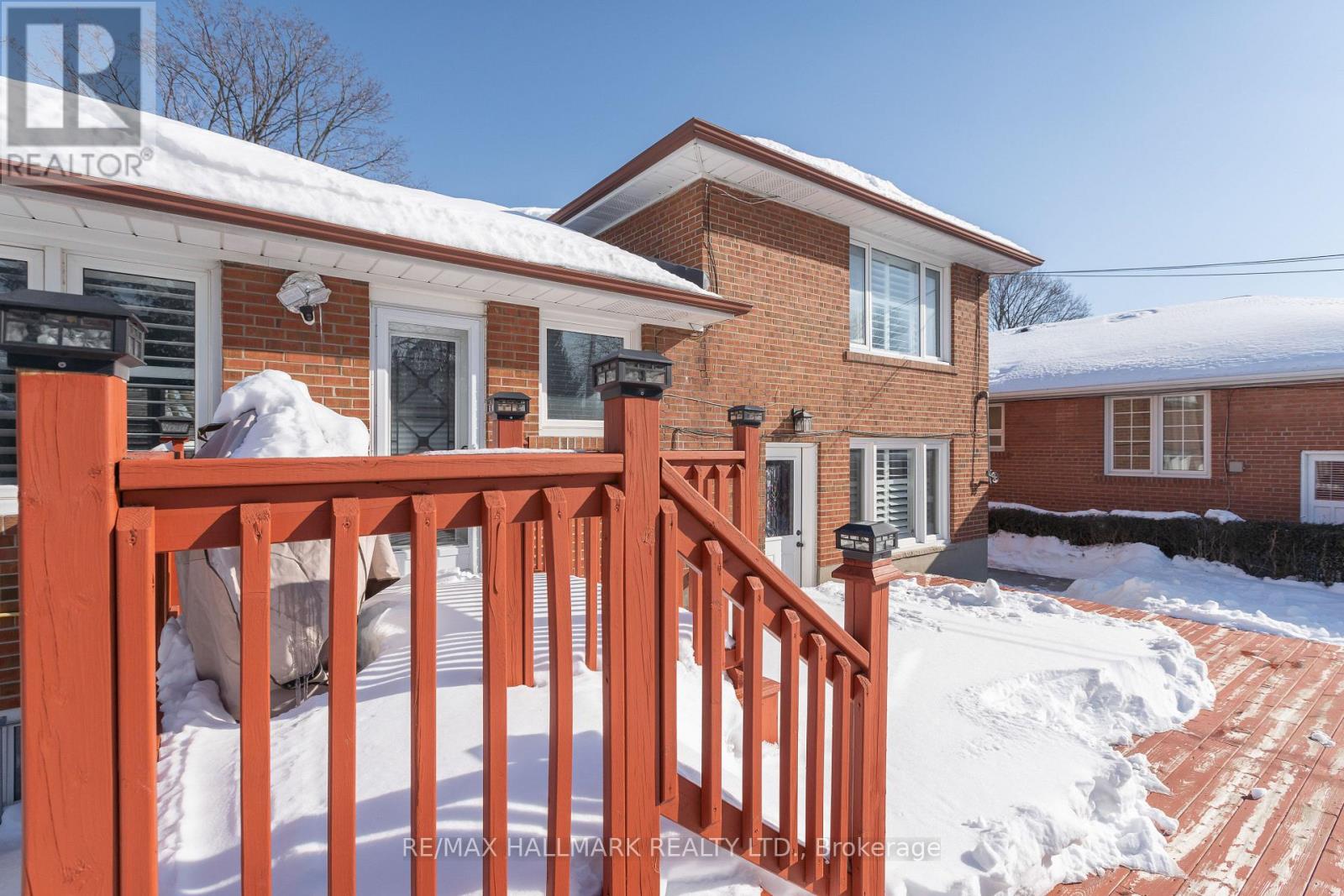 16 Marblehead Road, Toronto (Kingsview Village-The Westway), Ontario  M9R 3B6 - Photo 33 - W12756268
