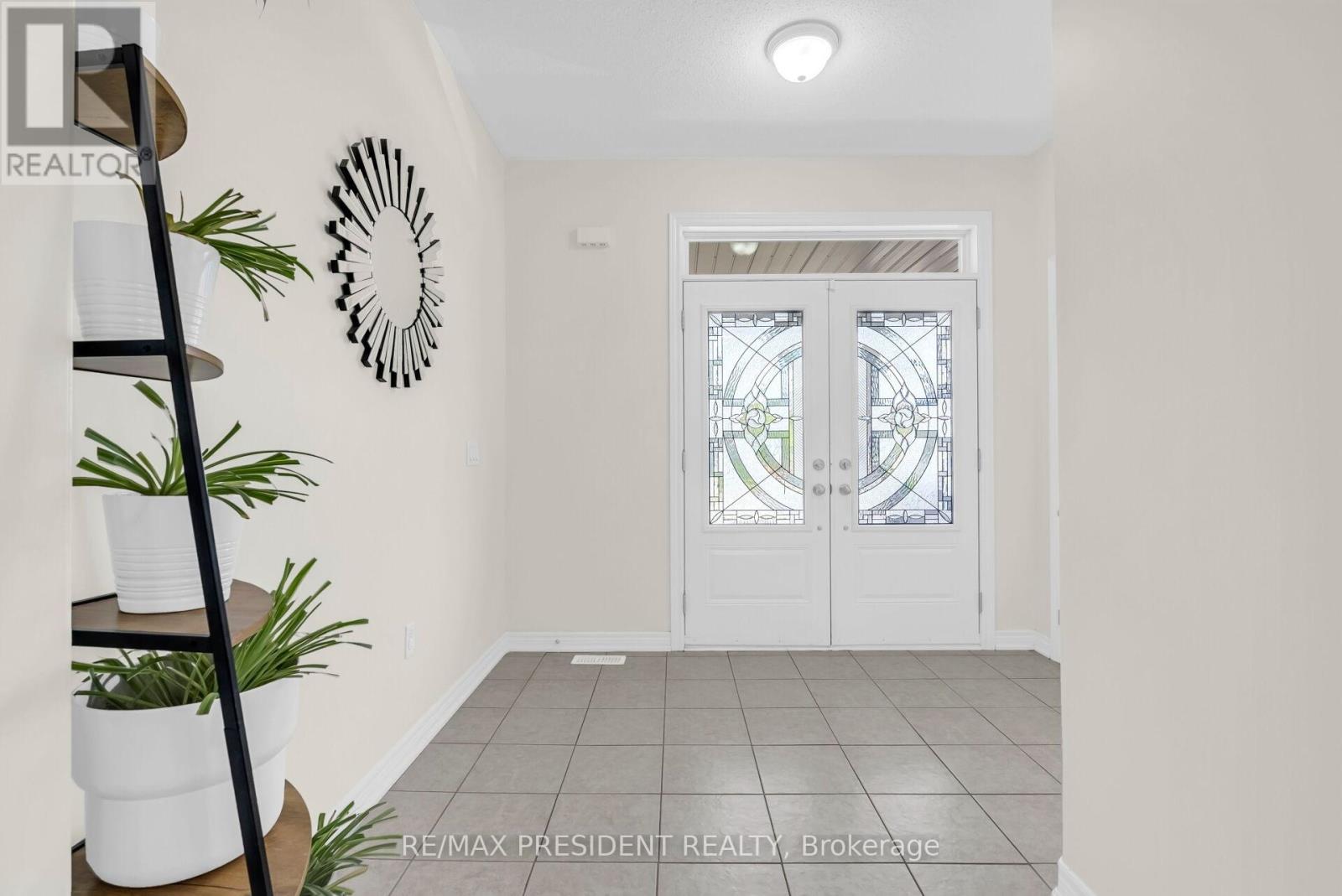 637 Armstrong Road, Shelburne, Ontario  L9V 3V6 - Photo 4 - X12756266