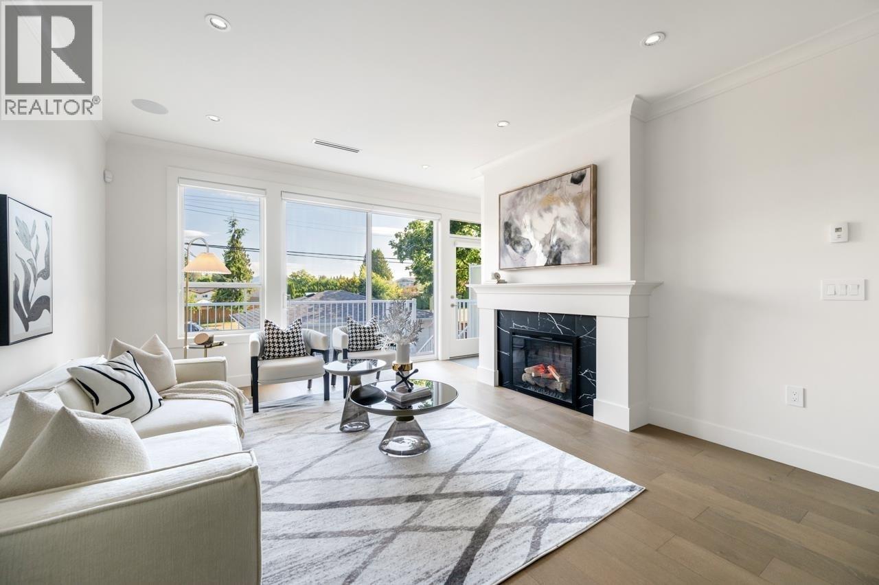 7379 Imperial Street, Burnaby, British Columbia  V5E 1N8 - Photo 5 - R3085266