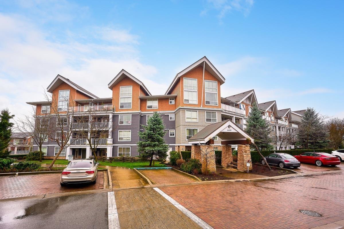 117 6480 194 STREET, Surrey, British Columbia