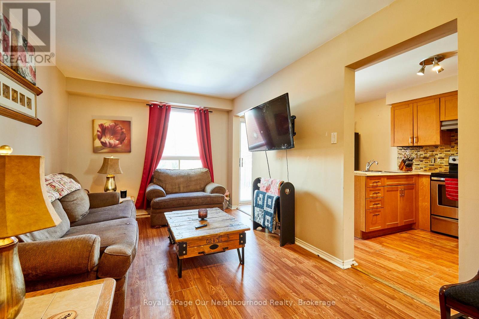 127 Galbraith Court, Clarington, Ontario  L1C 4P7 - Photo 6 - E12756288