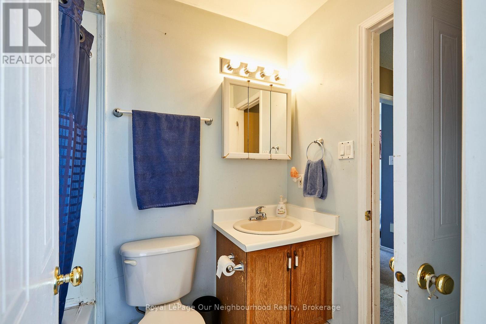 127 Galbraith Court, Clarington, Ontario  L1C 4P7 - Photo 9 - E12756288