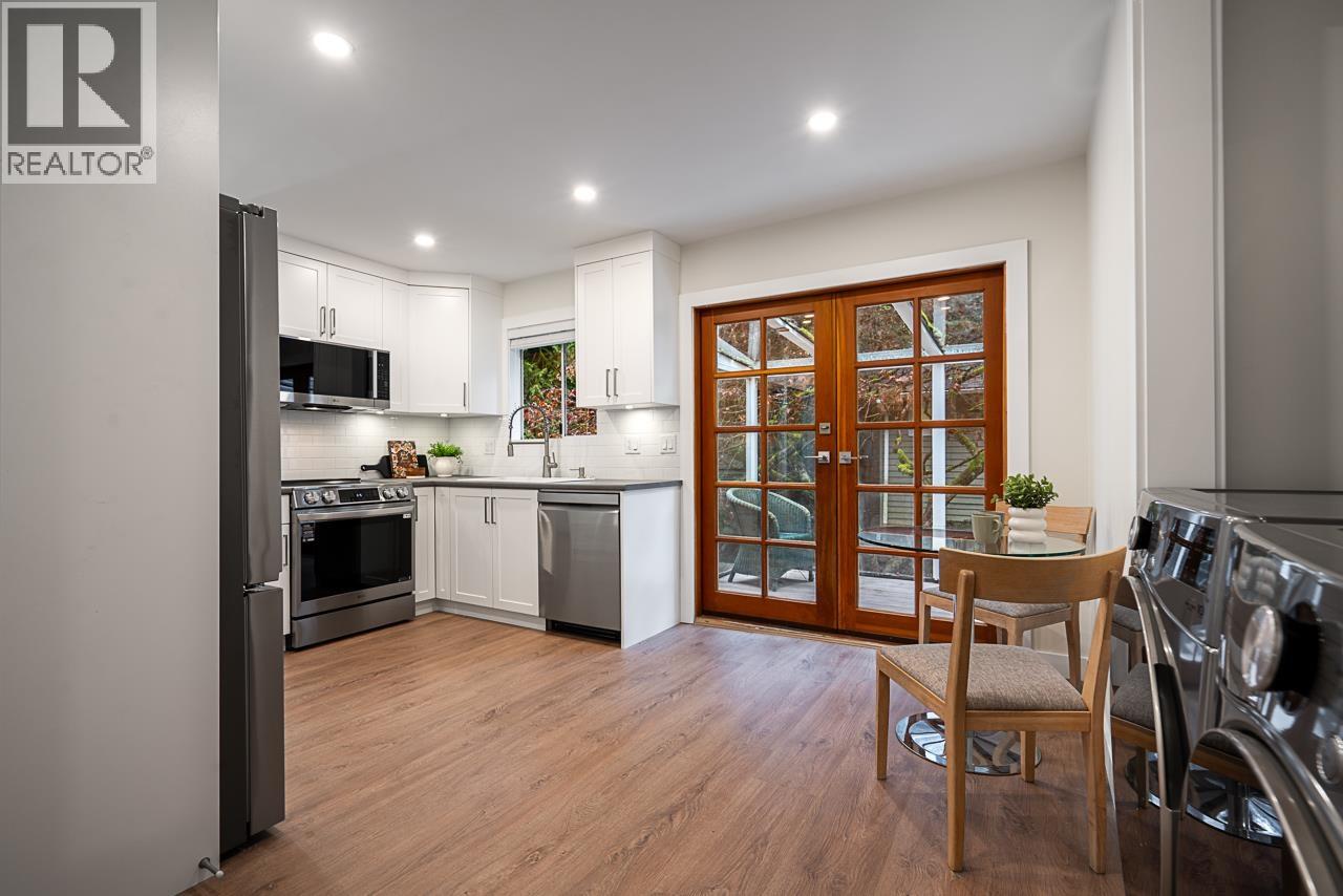 2266 Swinburne Avenue, North Vancouver, British Columbia  V7H 1L1 - Photo 15 - R3086289