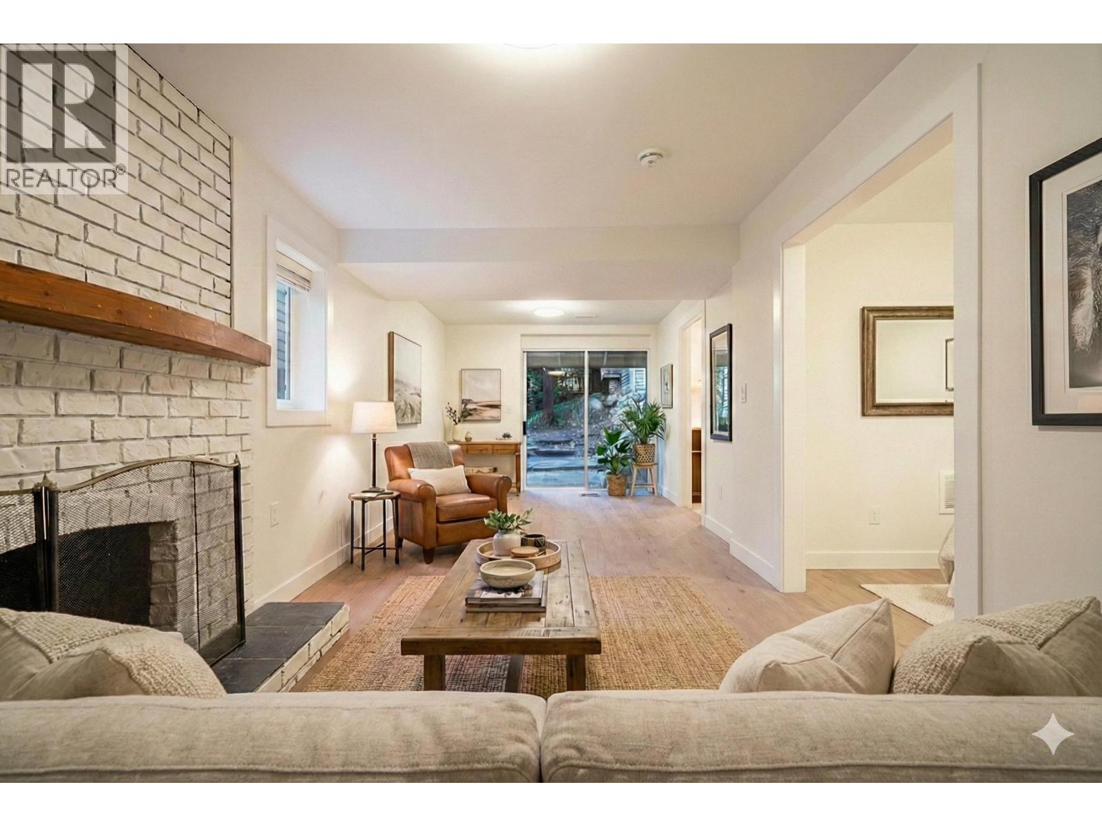 2266 Swinburne Avenue, North Vancouver, British Columbia  V7H 1L1 - Photo 31 - R3086289