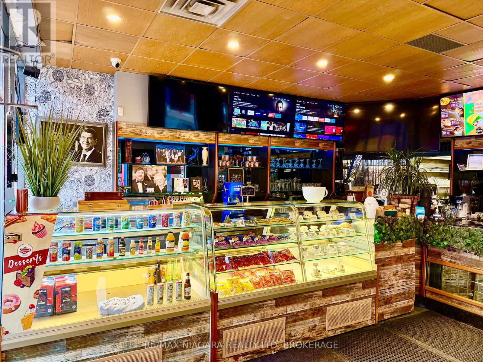 5 - 4632 Victoria Avenue, Niagara Falls, Ontario  L2E 4B7 - Photo 11 - X12756296
