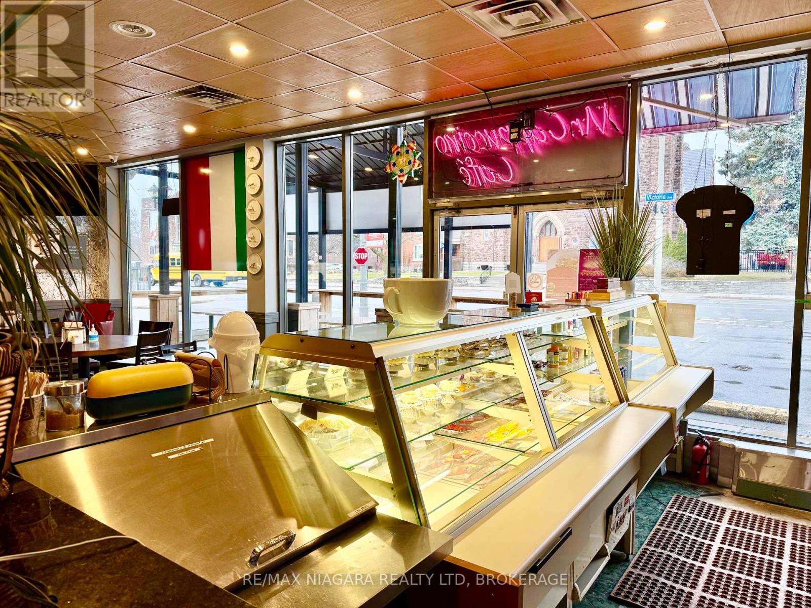 5 - 4632 Victoria Avenue, Niagara Falls, Ontario  L2E 4B7 - Photo 26 - X12756296
