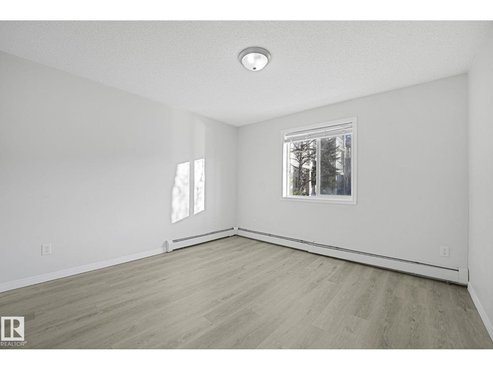 #109 16221 95 St Nw, Edmonton, Alberta  T5Z 3V3 - Photo 24 - E4472136