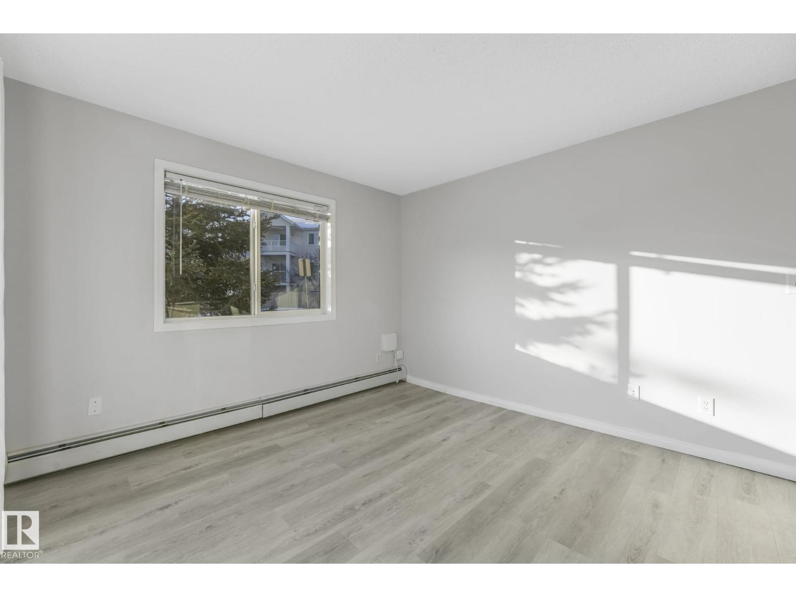 #109 16221 95 St Nw, Edmonton, Alberta  T5Z 3V3 - Photo 35 - E4472136