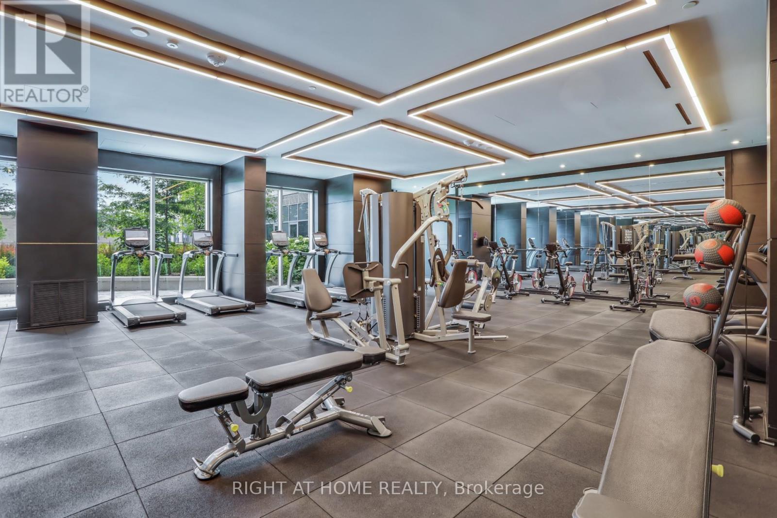 402 - 31 Tippett Road, Toronto, Ontario  M3H 0C8 - Photo 27 - C12756294