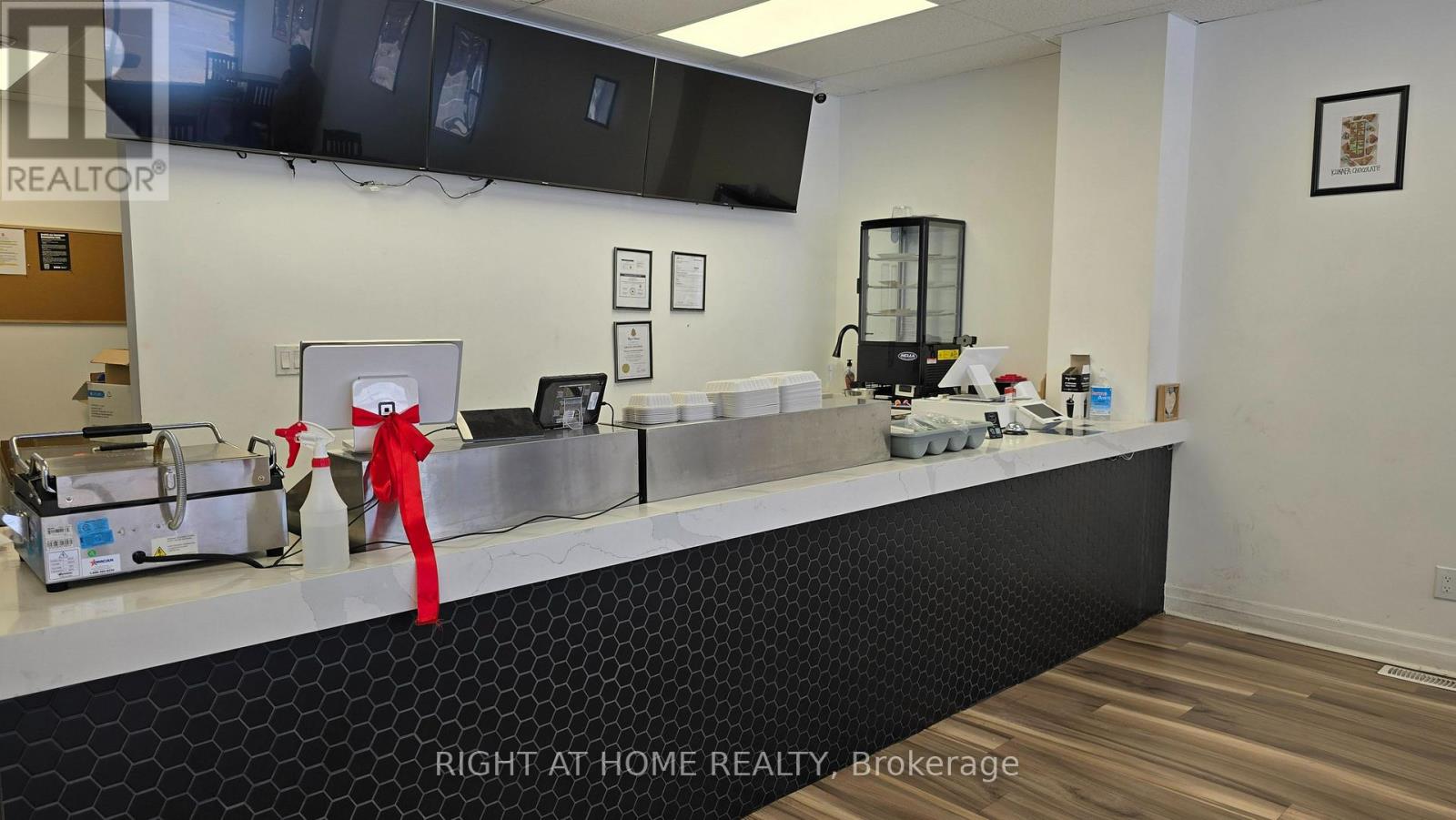 1 - 7 Simcoe Street S, Oshawa, Ontario  L1H 4G1 - Photo 3 - E12756304