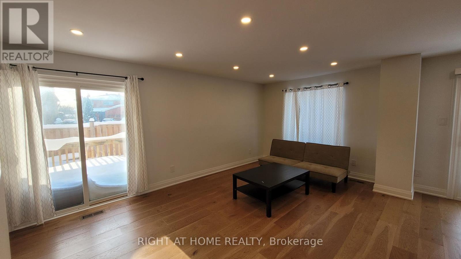 2 Clydesdale Road, Markham, Ontario  L3R 3S9 - Photo 11 - N12756282