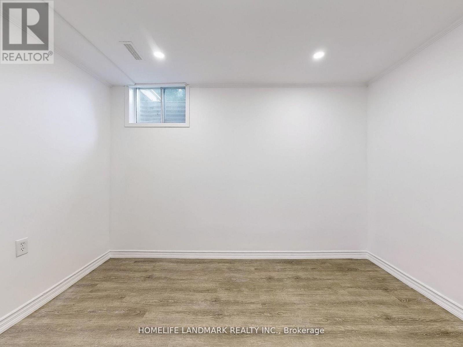 Basement - 58 London Road, Newmarket (Bristol-London), Ontario  L3Y 6A2 - Photo 8 - N12756292