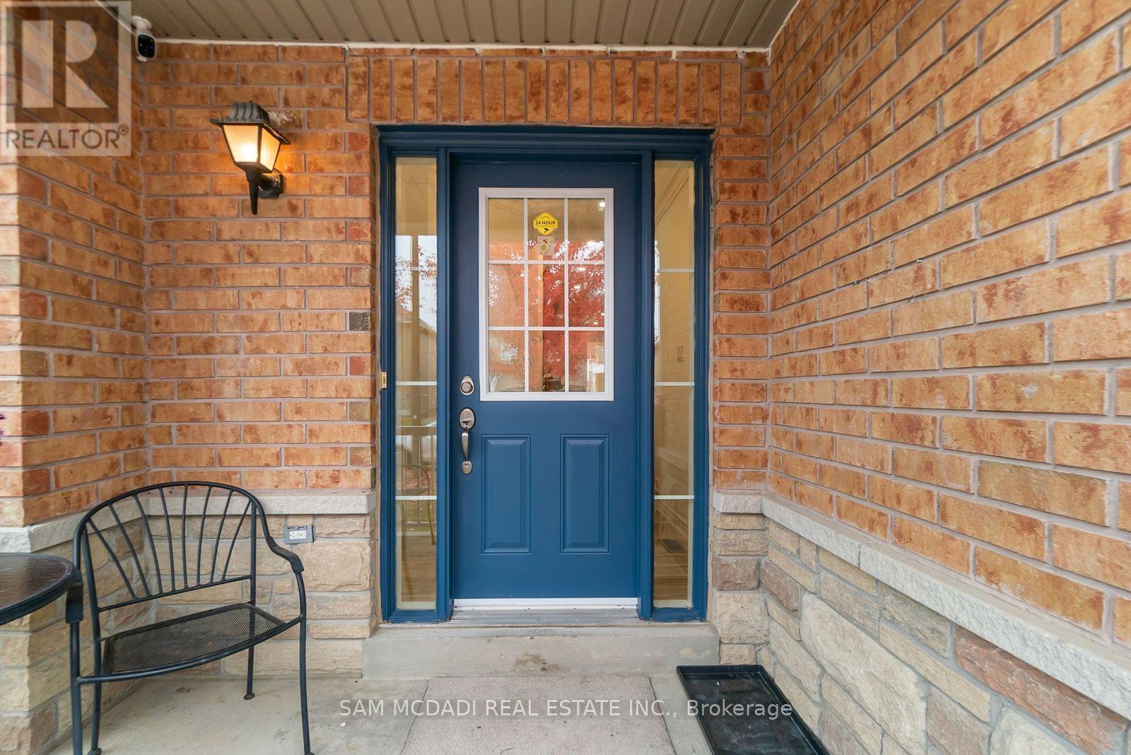 23 Manordale Crescent, Vaughan, Ontario  L4H 0T6 - Photo 3 - N12756300