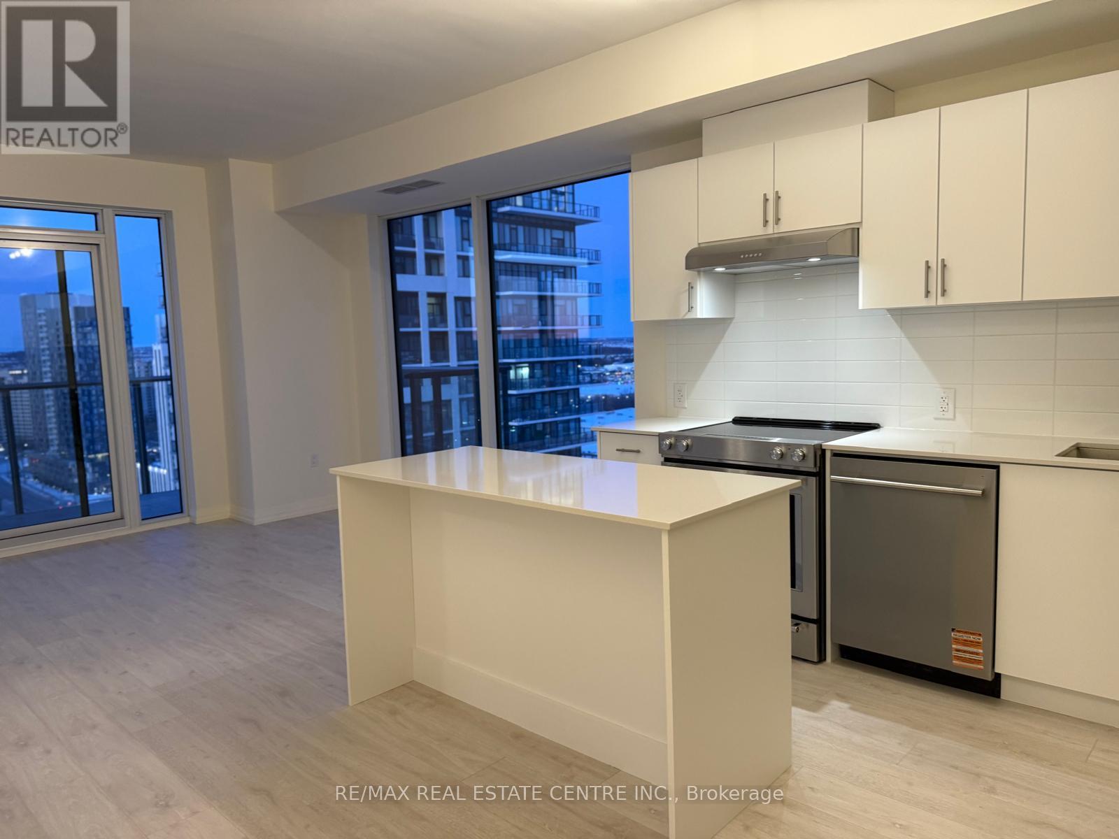 2211 - 27 Korda Gate, Vaughan, Ontario  L4K 0P6 - Photo 6 - N12756306