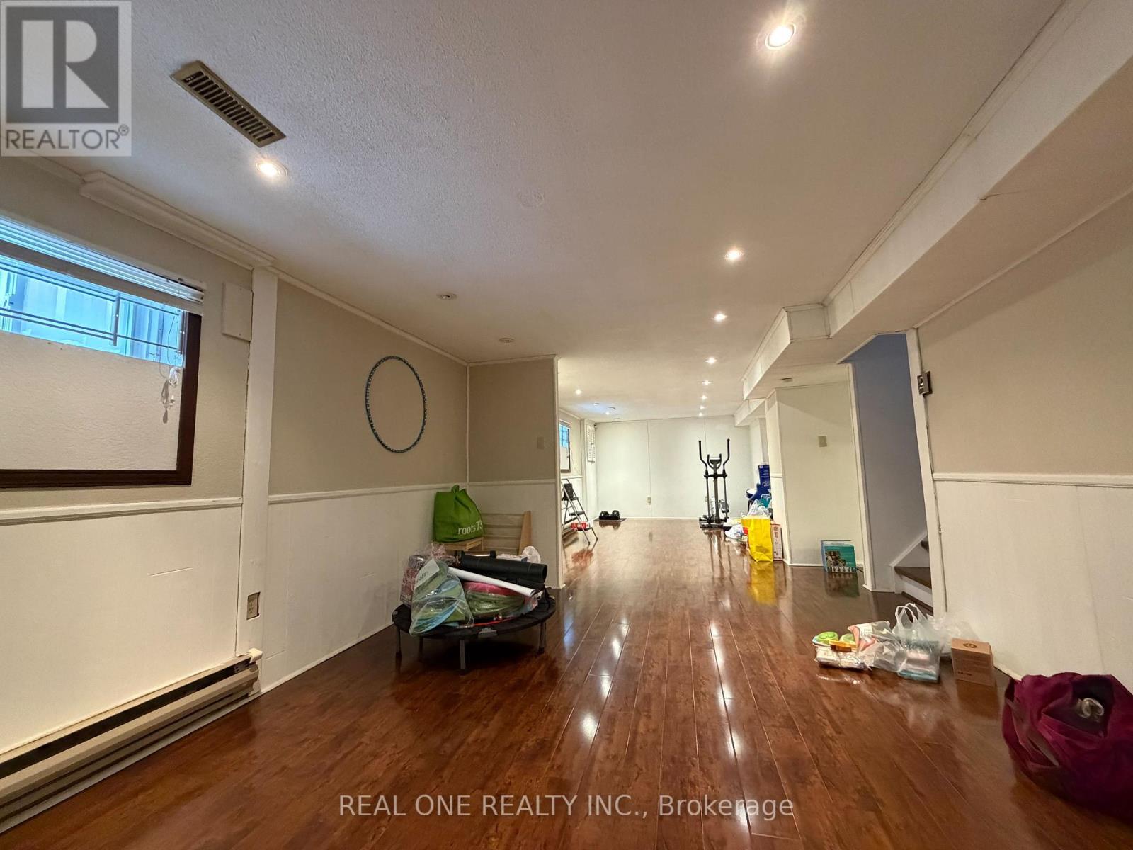 9 Breckonwood Crescent, Markham, Ontario  L3T 5G8 - Photo 16 - N12756320