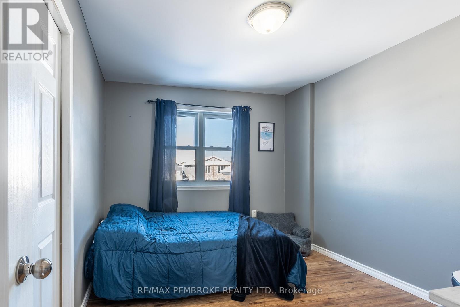 1017 Riverstone Trail, Petawawa, Ontario  K8H 0B3 - Photo 24 - X12756244