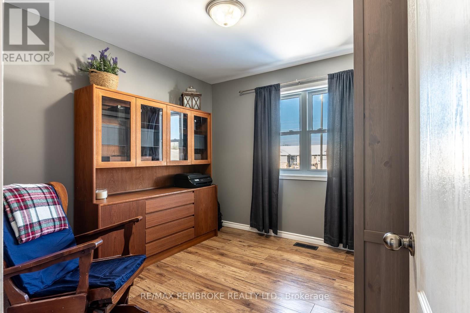 1017 Riverstone Trail, Petawawa, Ontario  K8H 0B3 - Photo 26 - X12756244