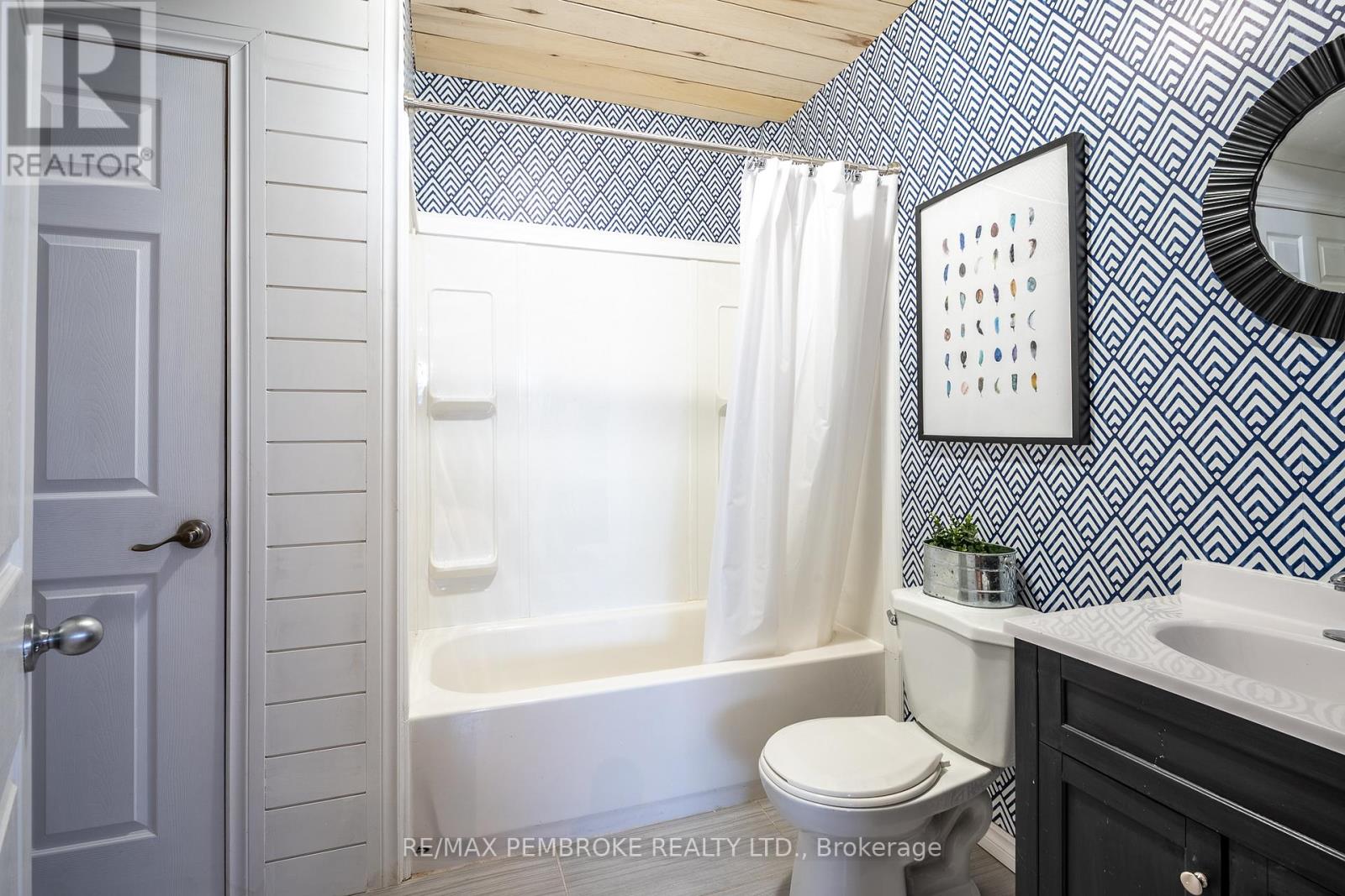 1017 Riverstone Trail, Petawawa, Ontario  K8H 0B3 - Photo 38 - X12756244