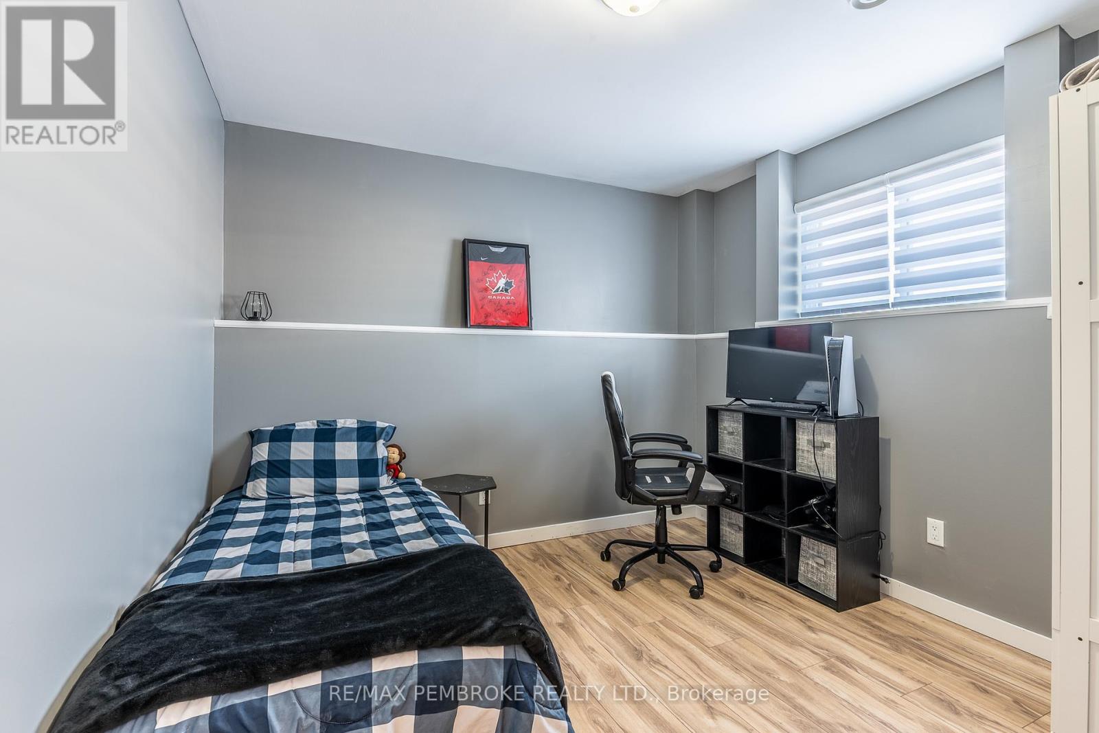 1017 Riverstone Trail, Petawawa, Ontario  K8H 0B3 - Photo 36 - X12756244