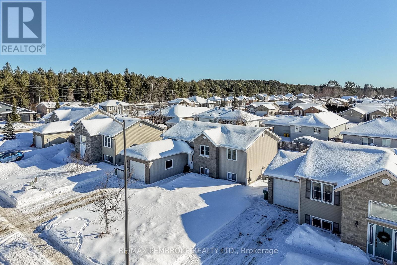 1017 Riverstone Trail, Petawawa, Ontario  K8H 0B3 - Photo 43 - X12756244