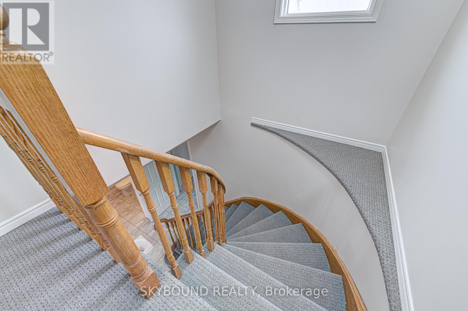 Main - 17 Ellen Street, Brampton, Ontario  L6V 1J7 - Photo 15 - W12756302