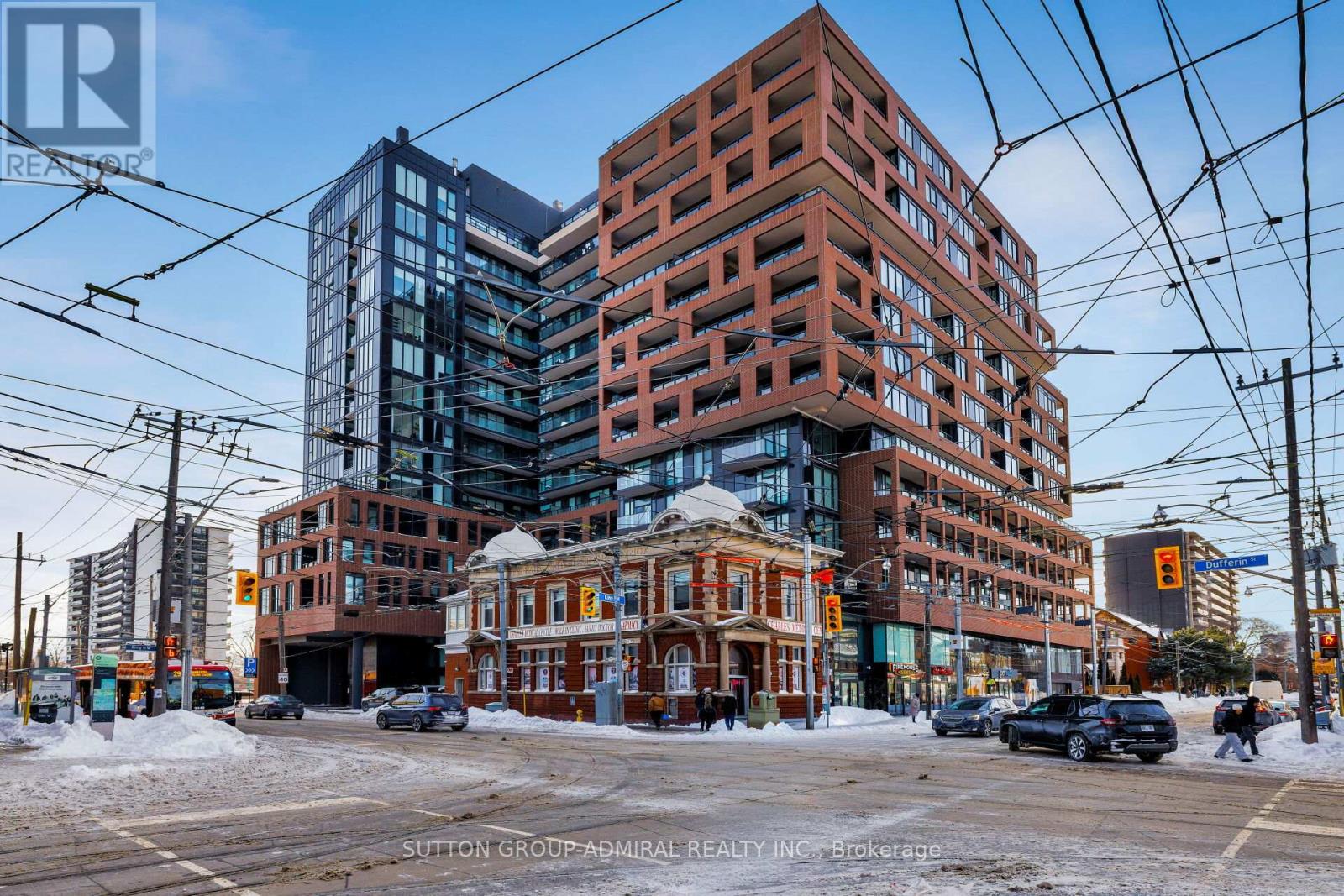 921 - 270 DUFFERIN STREET, Toronto, Ontario