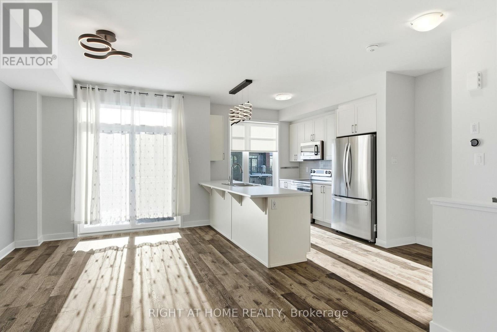 164 Visor Private, Ottawa, Ontario  K2V 0S6 - Photo 4 - X12756308