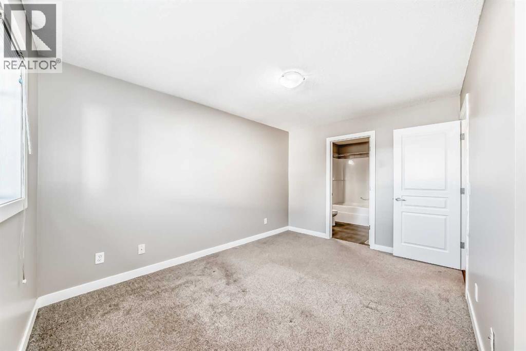 33 Cimarron Vista Gardens, Okotoks, Alberta  T1S 0G2 - Photo 16 - A2263043