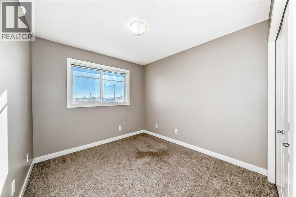 33 Cimarron Vista Gardens, Okotoks, Alberta  T1S 0G2 - Photo 21 - A2263043