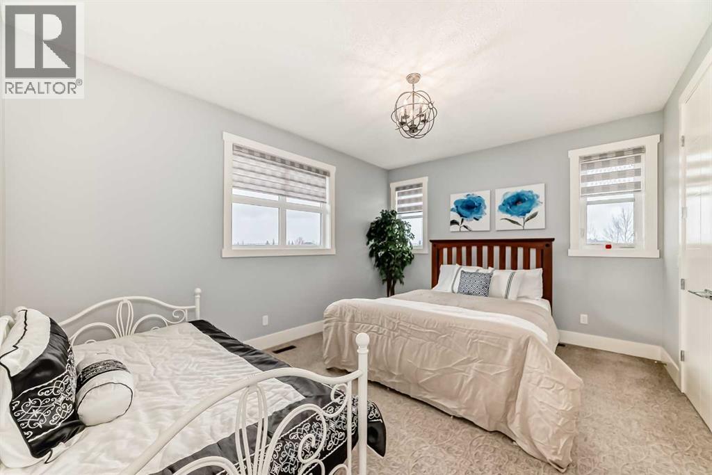 4 Villosa Ridge Point, Rural Rocky View County, Alberta  T3Z 1H3 - Photo 35 - A2227857