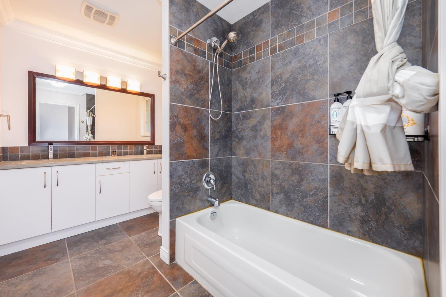 8769 215b Street, Langley, British Columbia  V1M 2E6 - Photo 20 - R3086139