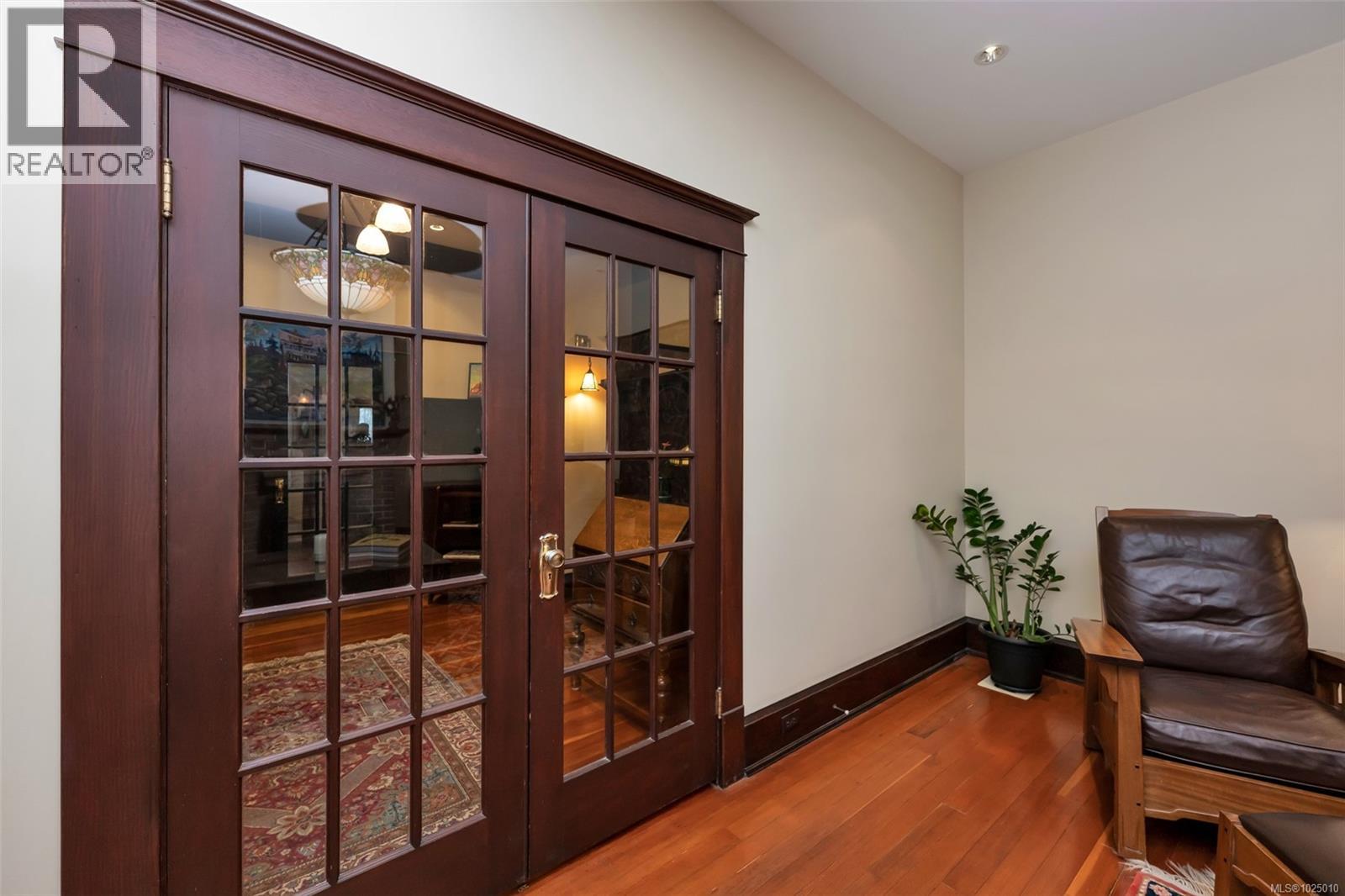 2753 Cavendish Ave, Oak Bay, British Columbia  V8R 2G7 - Photo 15 - 1025010