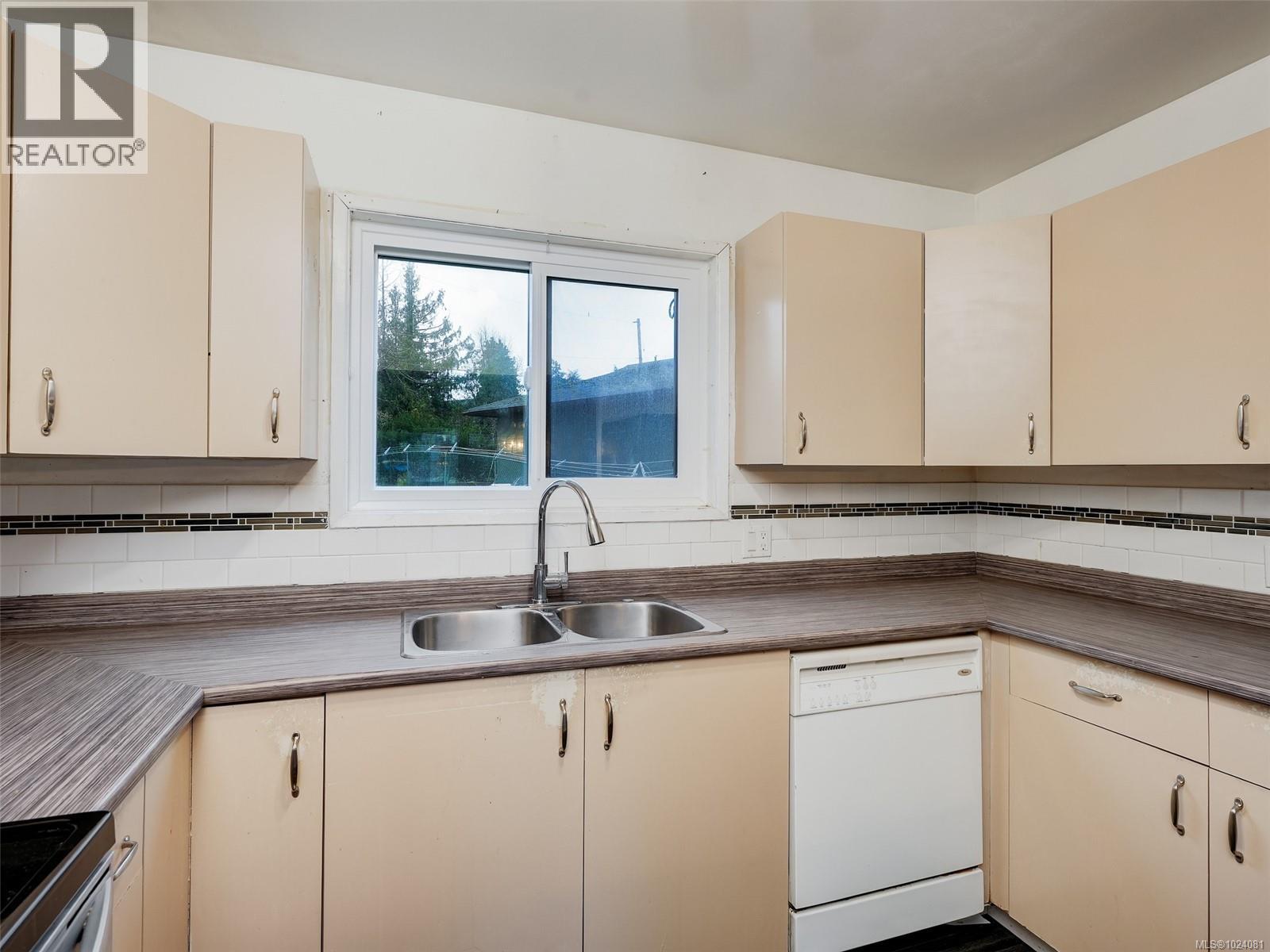 256 Ardenlea Pl, View Royal, British Columbia  V9B 5P3 - Photo 14 - 1024081