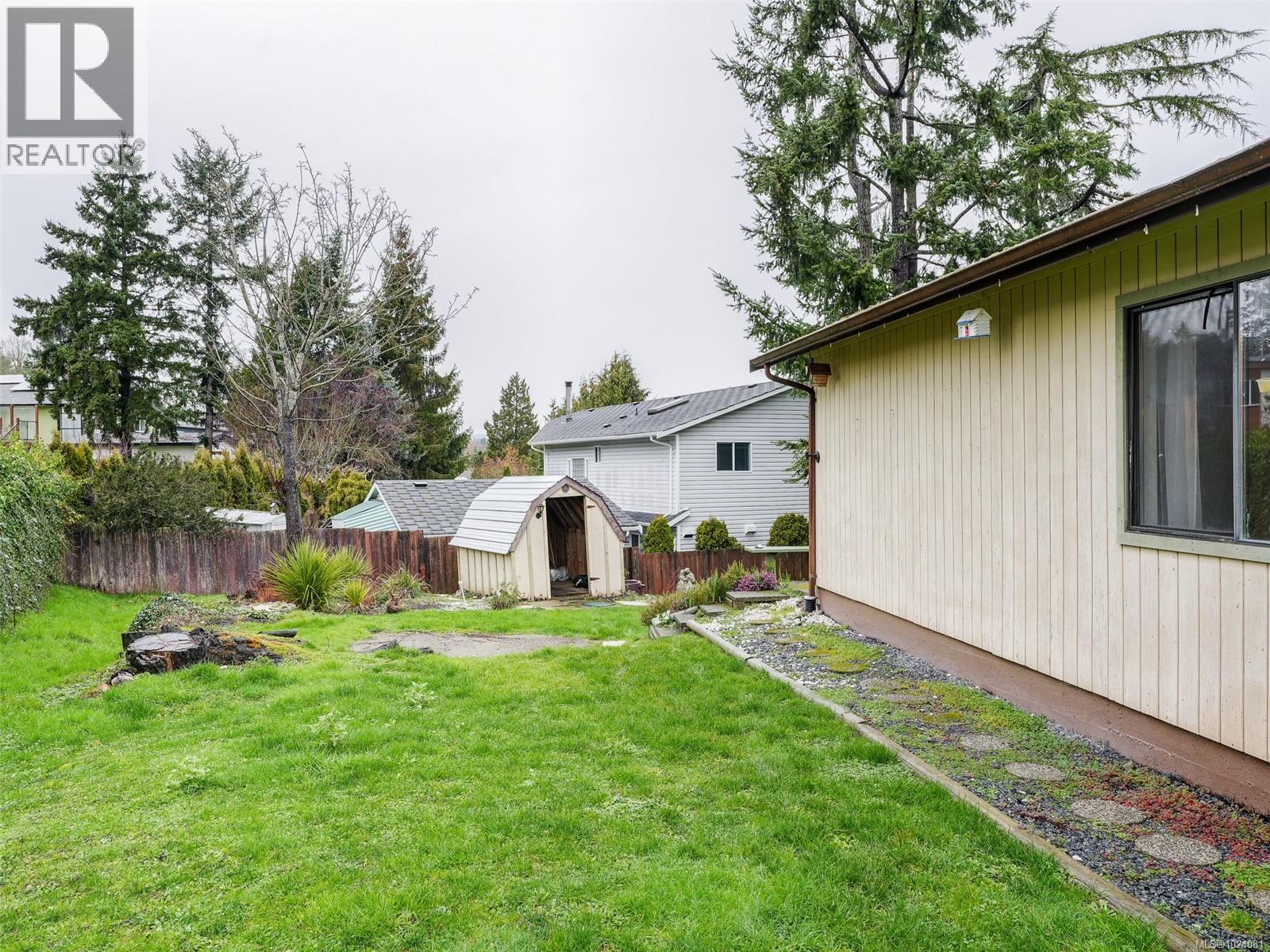 256 Ardenlea Pl, View Royal, British Columbia  V9B 5P3 - Photo 4 - 1024081