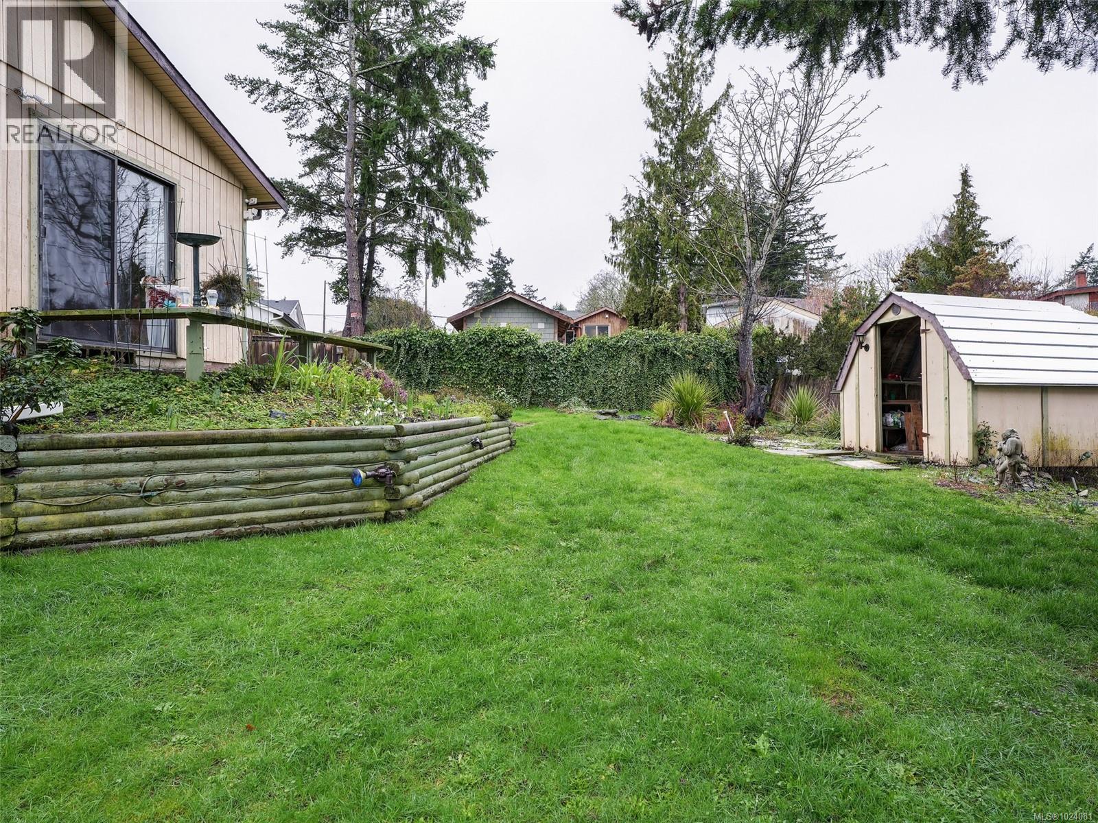 256 Ardenlea Pl, View Royal, British Columbia  V9B 5P3 - Photo 5 - 1024081