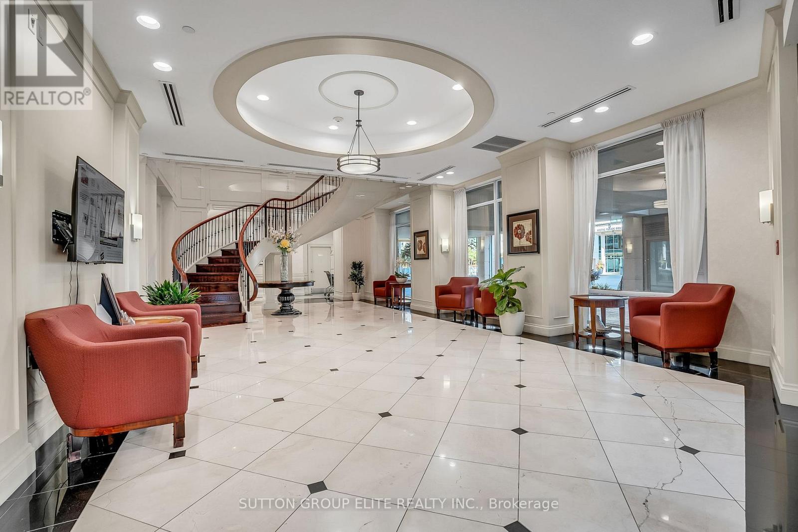 401 - 3 Marine Parade Drive, Toronto, Ontario  M8V 3Z5 - Photo 5 - W12697102