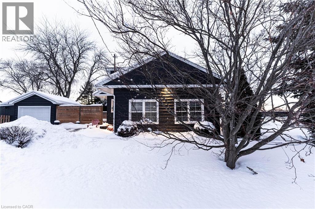 331 St. Paul Street W, St. Catharines, Ontario  L2R 6P7 - Photo 3 - 40802158