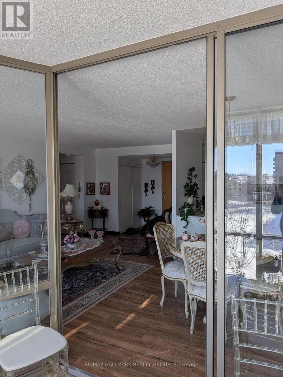 508 - 2759 Carousel Crescent, Ottawa, Ontario  K1T 2N5 - Photo 16 - X12706414