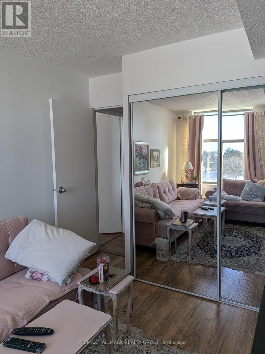 508 - 2759 Carousel Crescent, Ottawa, Ontario  K1T 2N5 - Photo 25 - X12706414