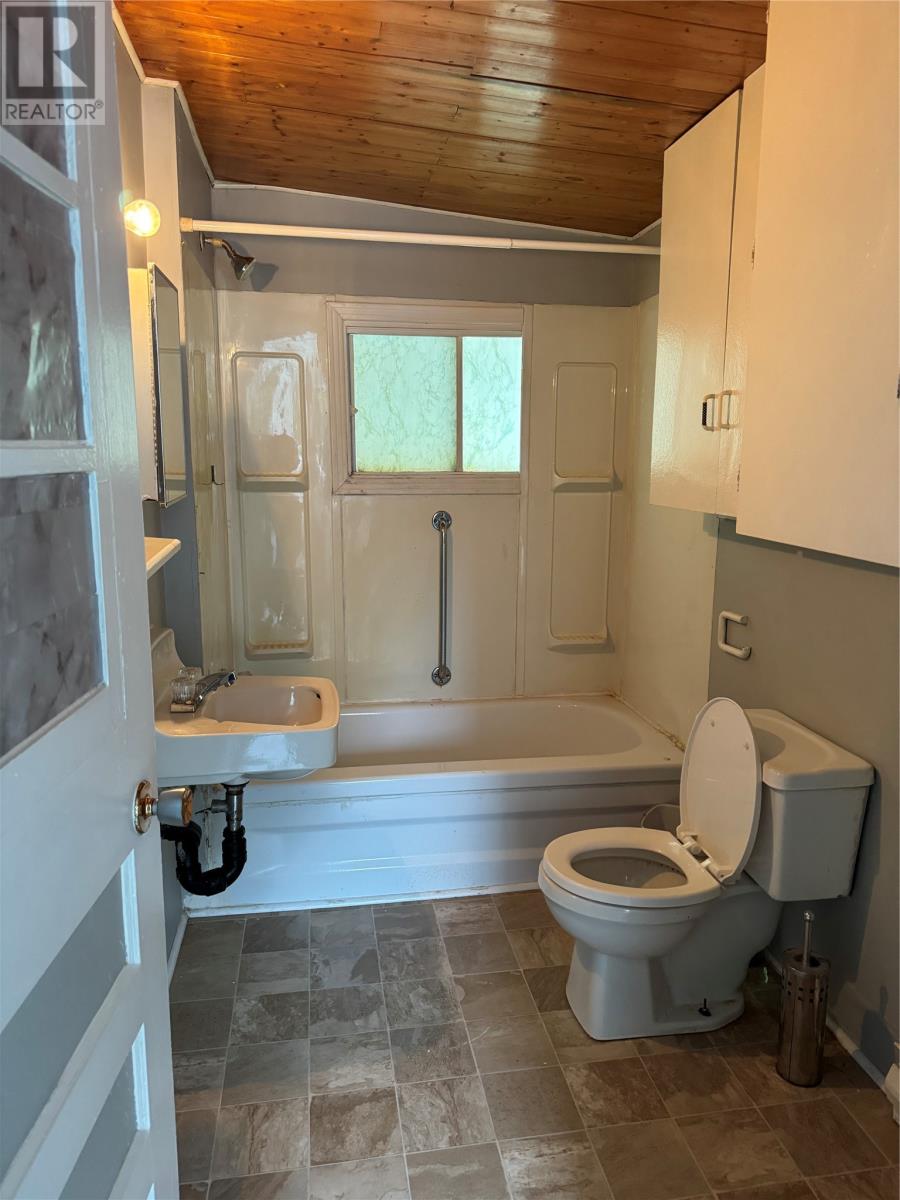 9 Coleys Point South Road, Bay Roberts, Newfoundland & Labrador  A0A 1X0 - Photo 7 - 1290773