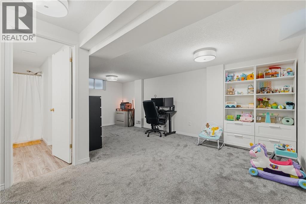 279 Highbrook Crescent, Kitchener, Ontario  N2E 3S6 - Photo 28 - 40802354