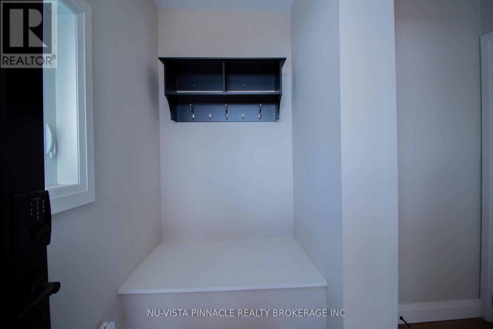 7142 Highway 7, Halton Hills, Ontario  L7J 2L9 - Photo 20 - W12756398