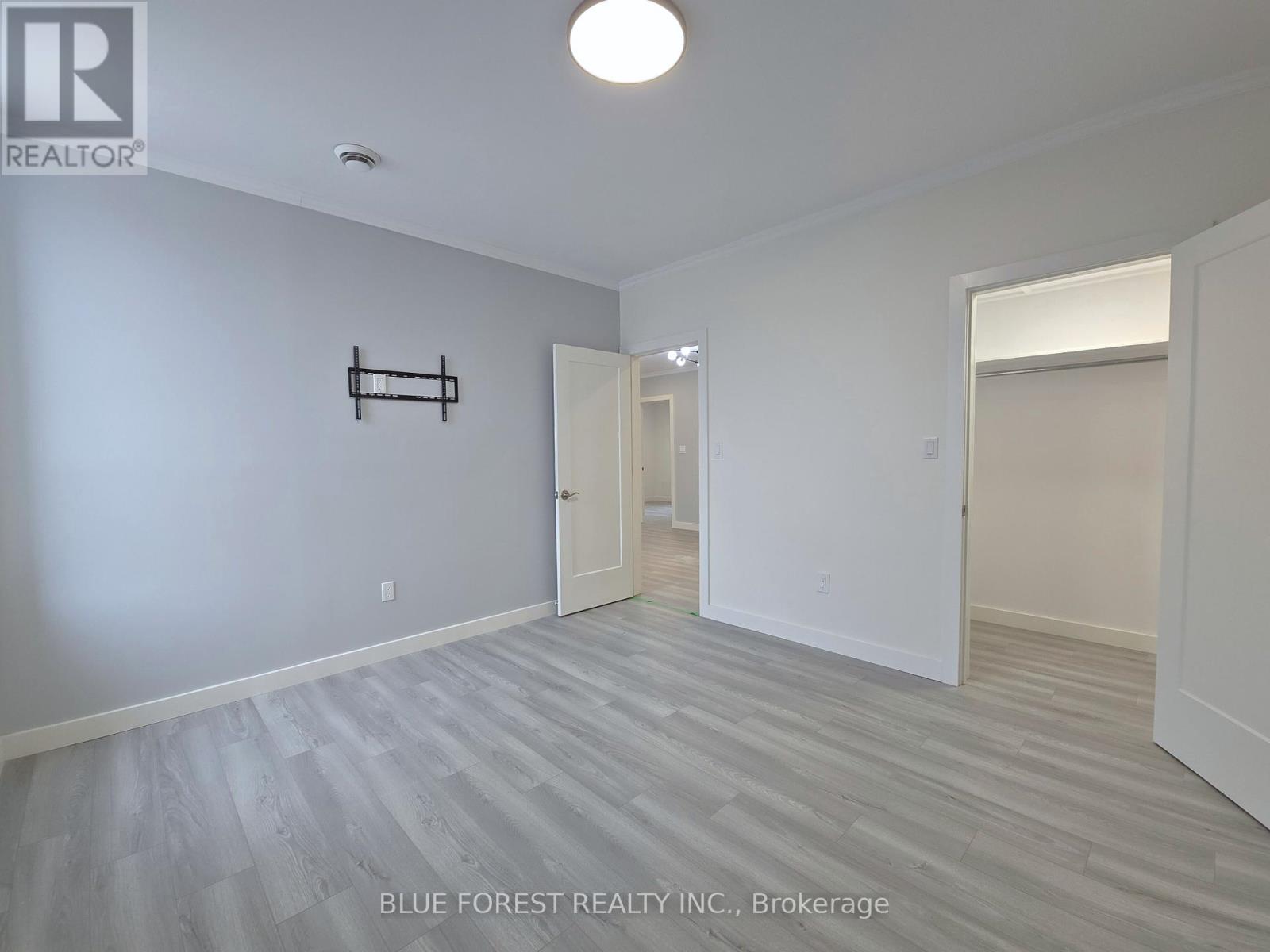 Unit A - 213 Furnival Road, West Elgin, Ontario  N0L 2C0 - Photo 10 - X12756392