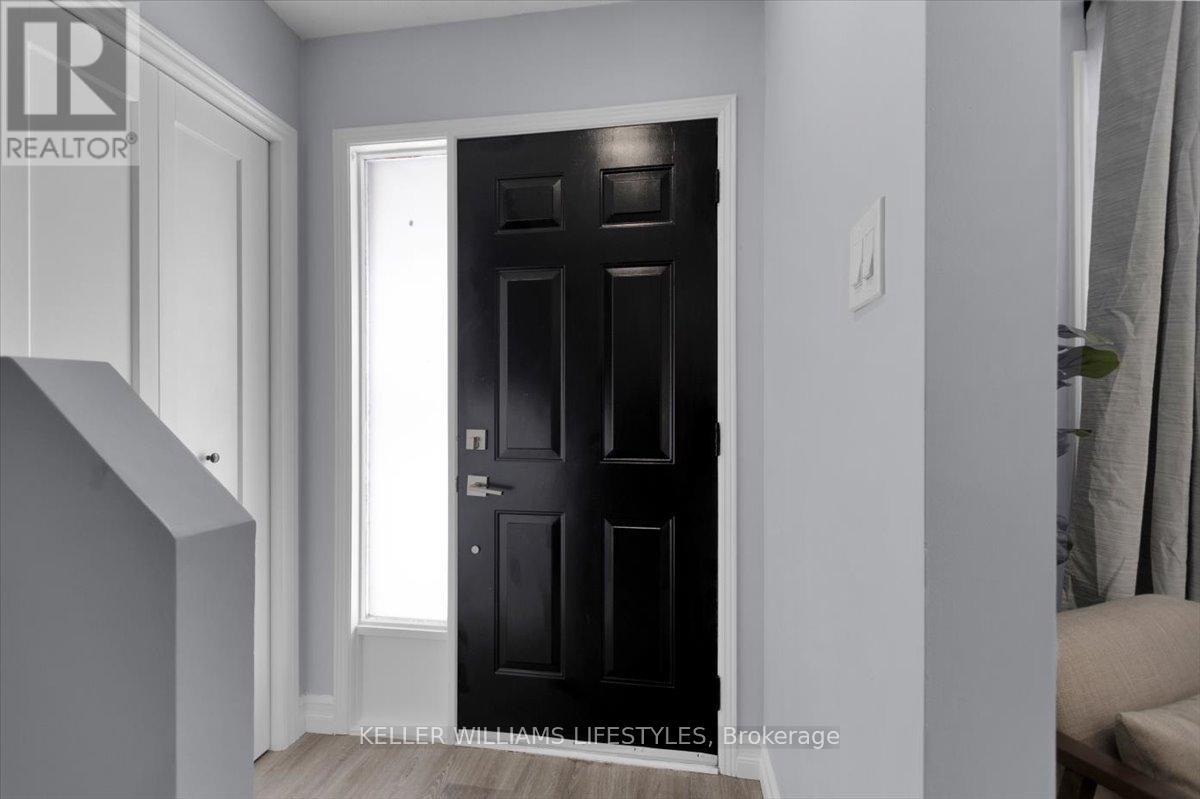 89 Erica Crescent, London South, Ontario  N6E 3P5 - Photo 5 - X12756400