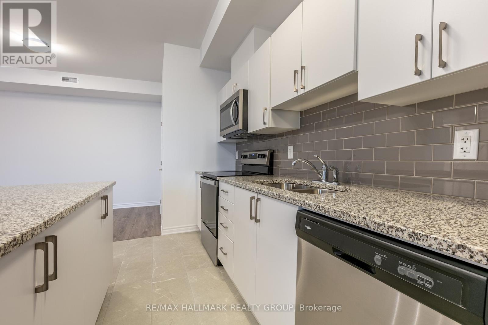 A - 70 Jaguar Private, Ottawa, Ontario  K2V 0J2 - Photo 7 - X12756348