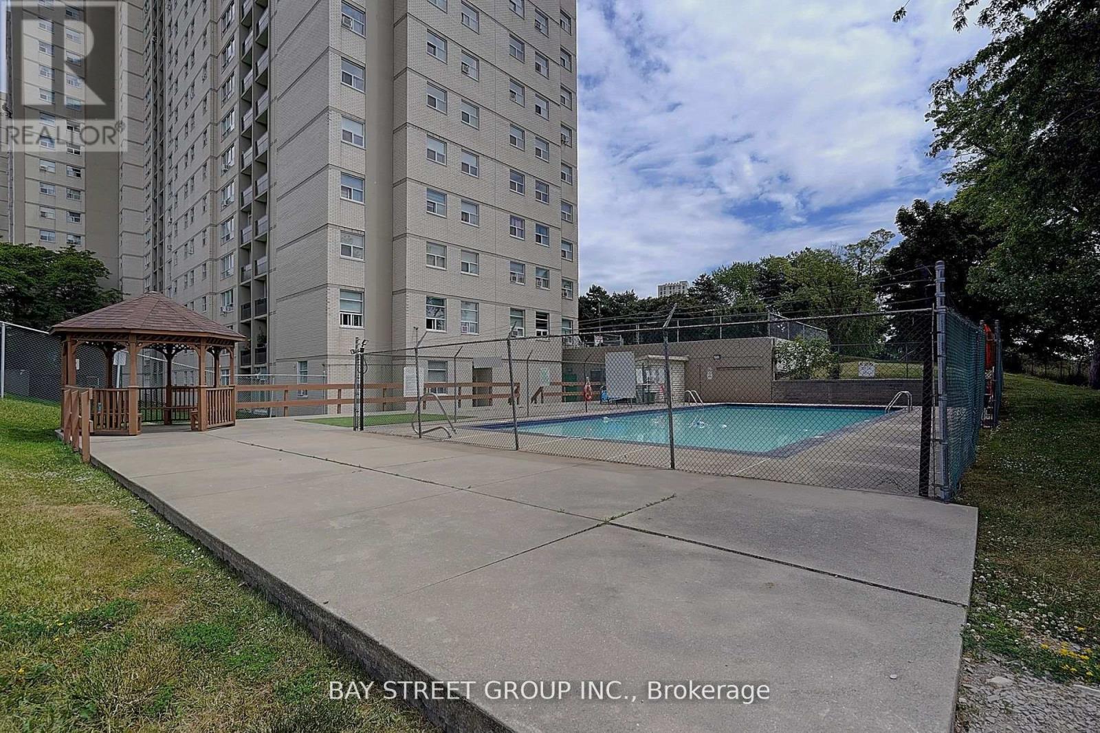 1512 - 5 Parkway Forest Drive, Toronto, Ontario  M2J 1L2 - Photo 22 - C12756330