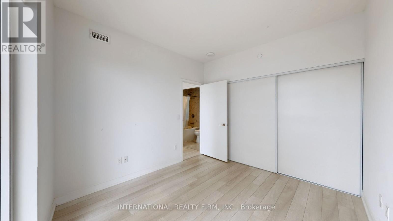 1907 - 117 Mcmahon Drive, Toronto (Bayview Village), Ontario  M2K 0E4 - Photo 18 - C12756352