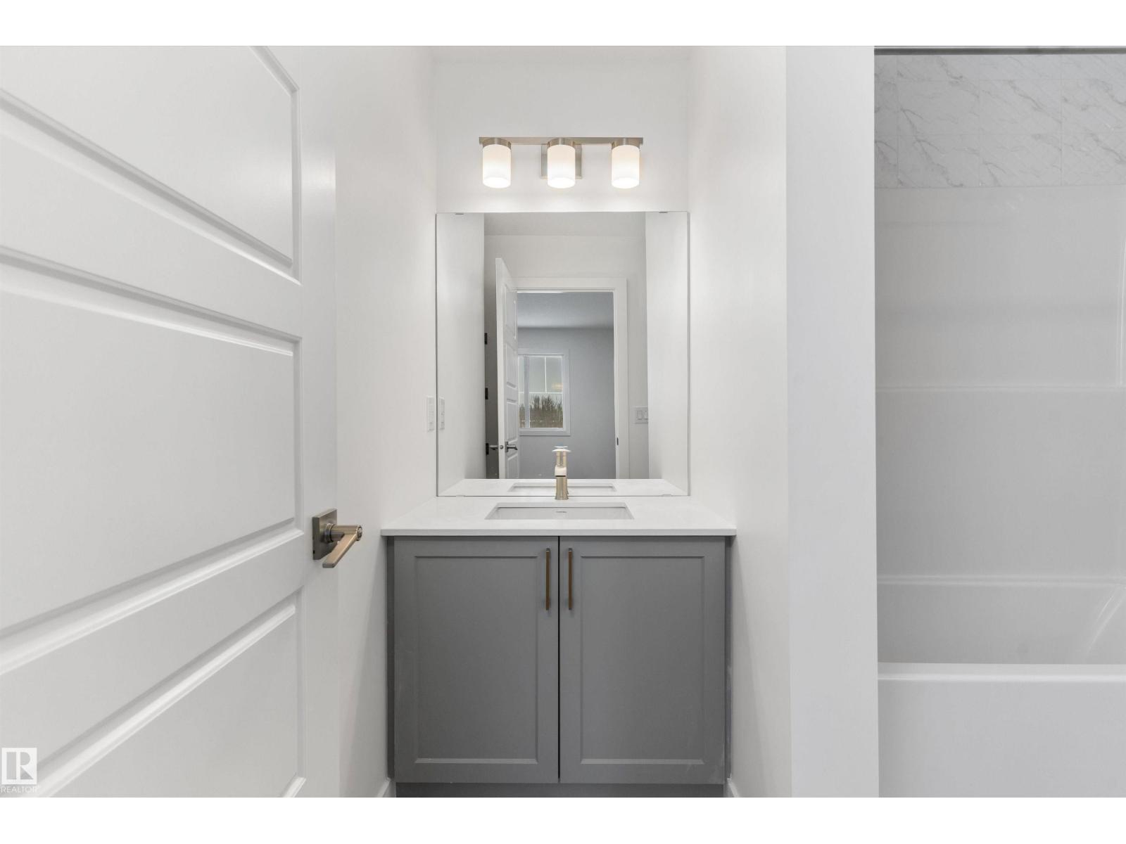 913 19 Av Nw, Edmonton, Alberta  T6T 2X4 - Photo 33 - E4471922